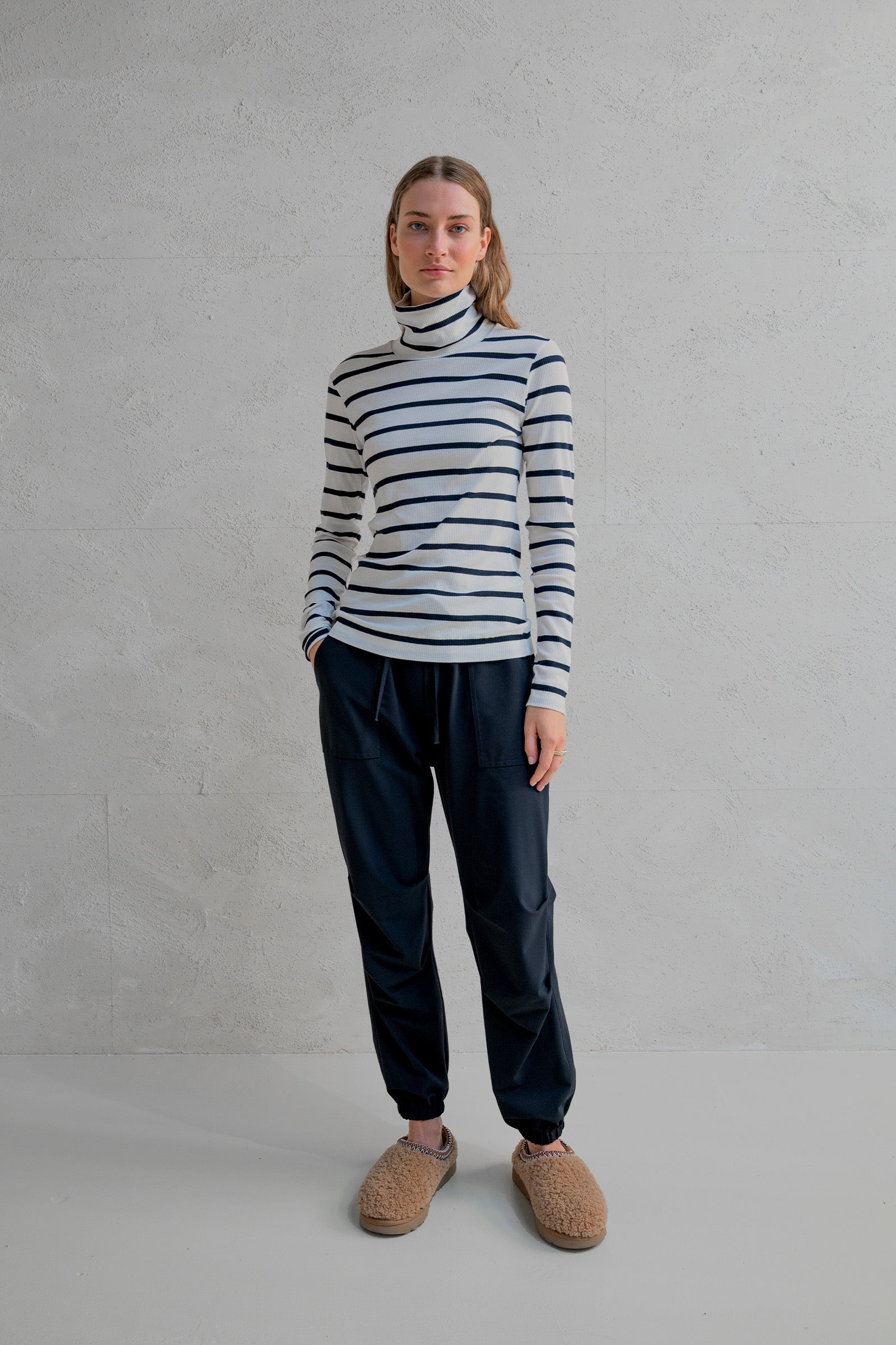 LONGSLEEVE STRIPE (W25F1720-ST) ECRU - NAVY