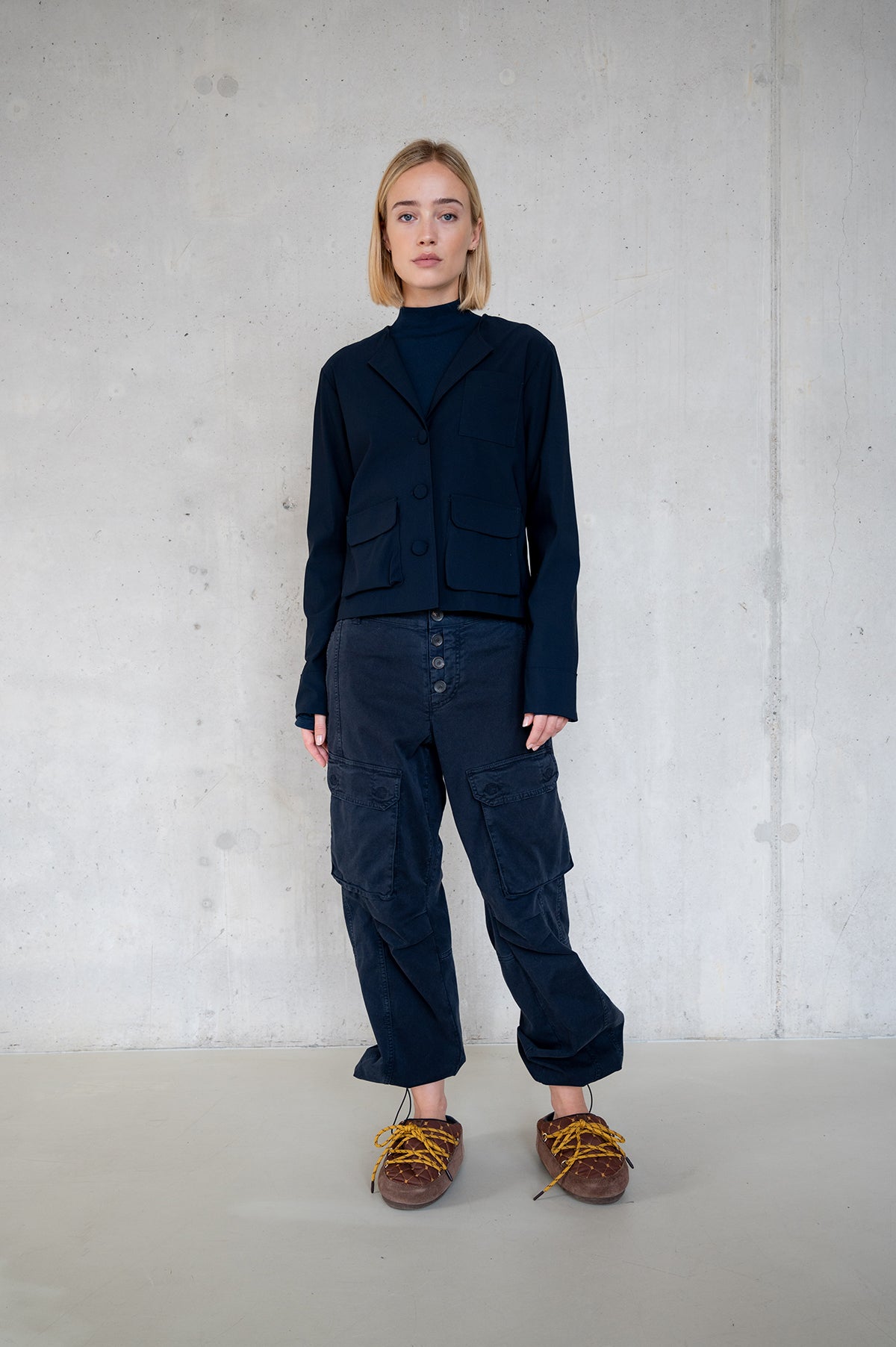TROUSERS (W25Z815LTD) NAVY