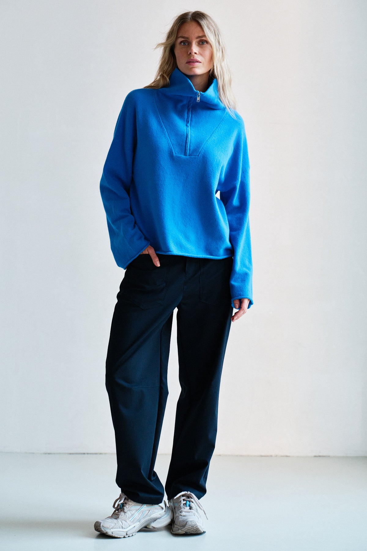 JUMPER (W26B445LTD) STRONG BLUE
