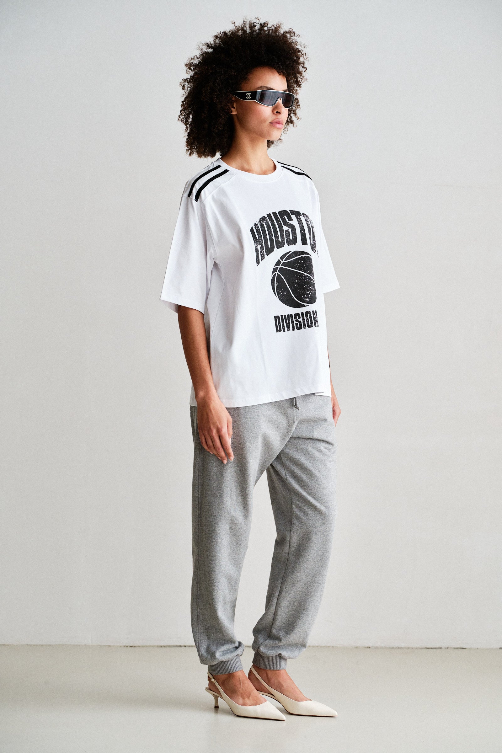 T-SHIRT  (W26C408) WHITE - BLACK
