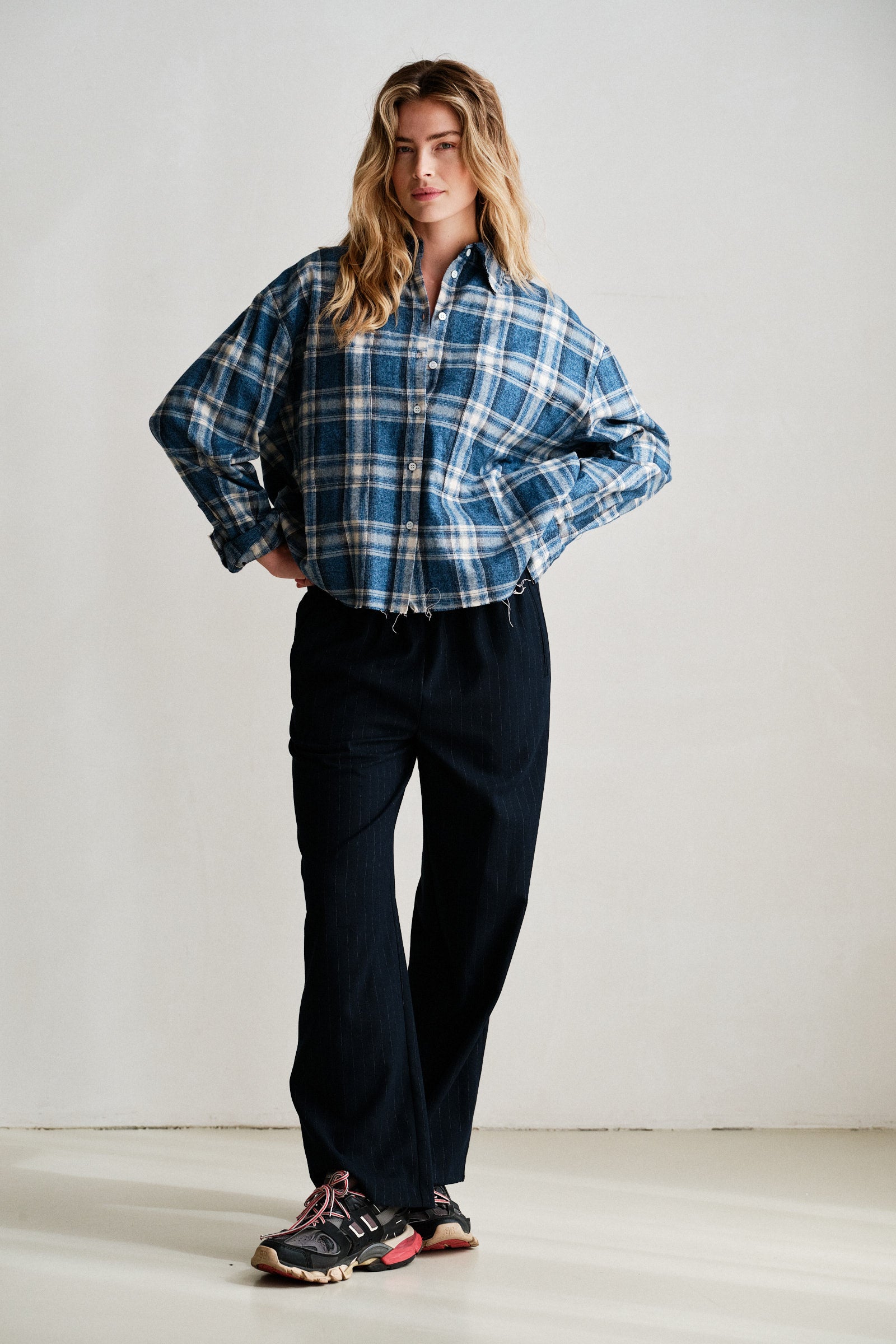 BLOUSE (W26C421) BLUE CHECK