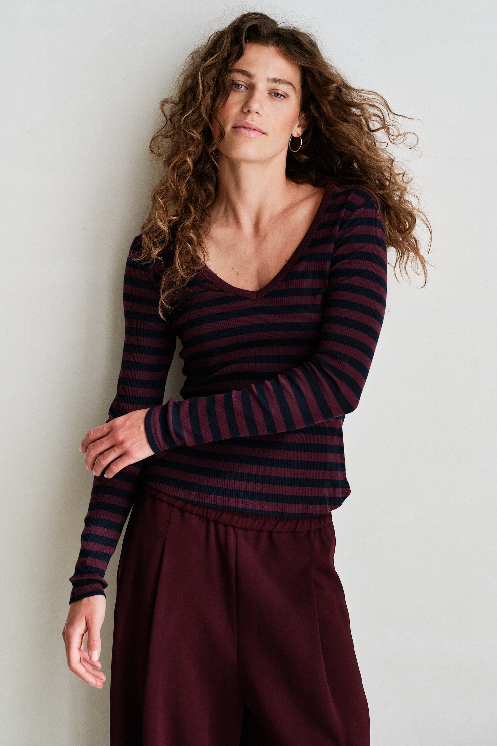 LONGSLEEVE  (W26F1923) AUBERGINE - NAVY