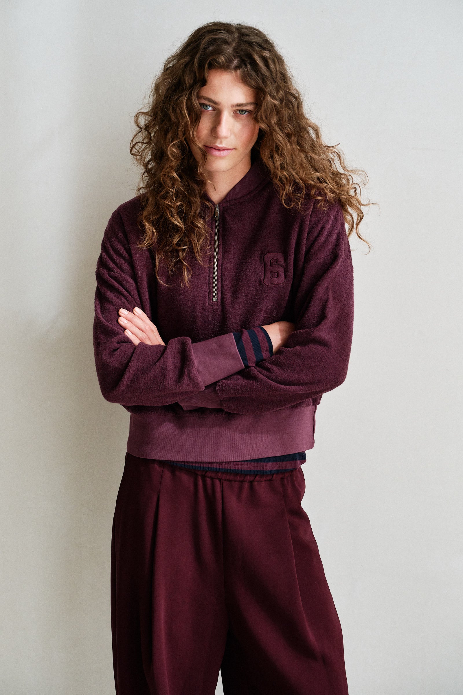 SWEATER (W26F1934) AUBERGINE