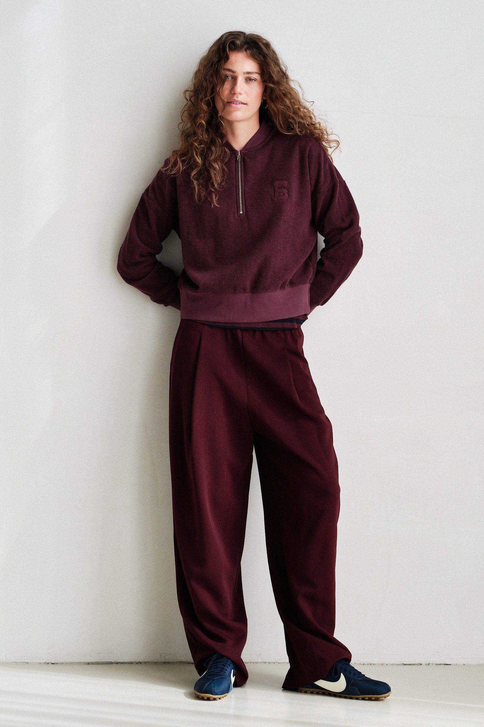 SWEATER (W26F1934) AUBERGINE