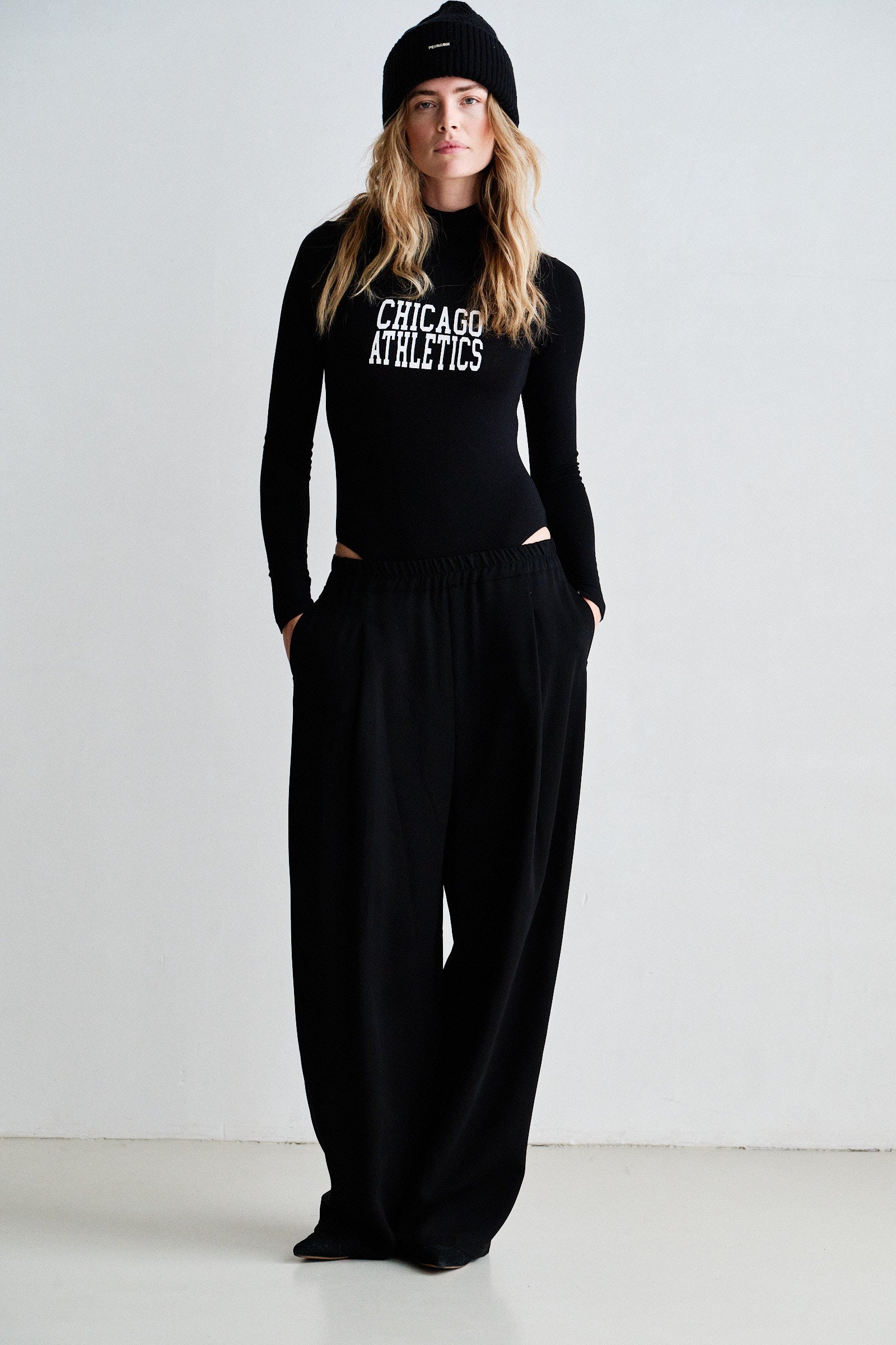 LONGSLEEVE  (W26F1939) BLACK - ECRU