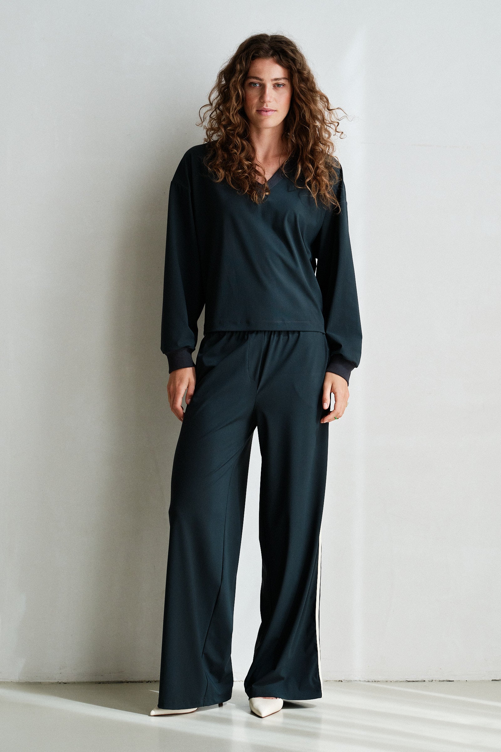 TROUSERS  (W26F1942) ANTRA - ECRU