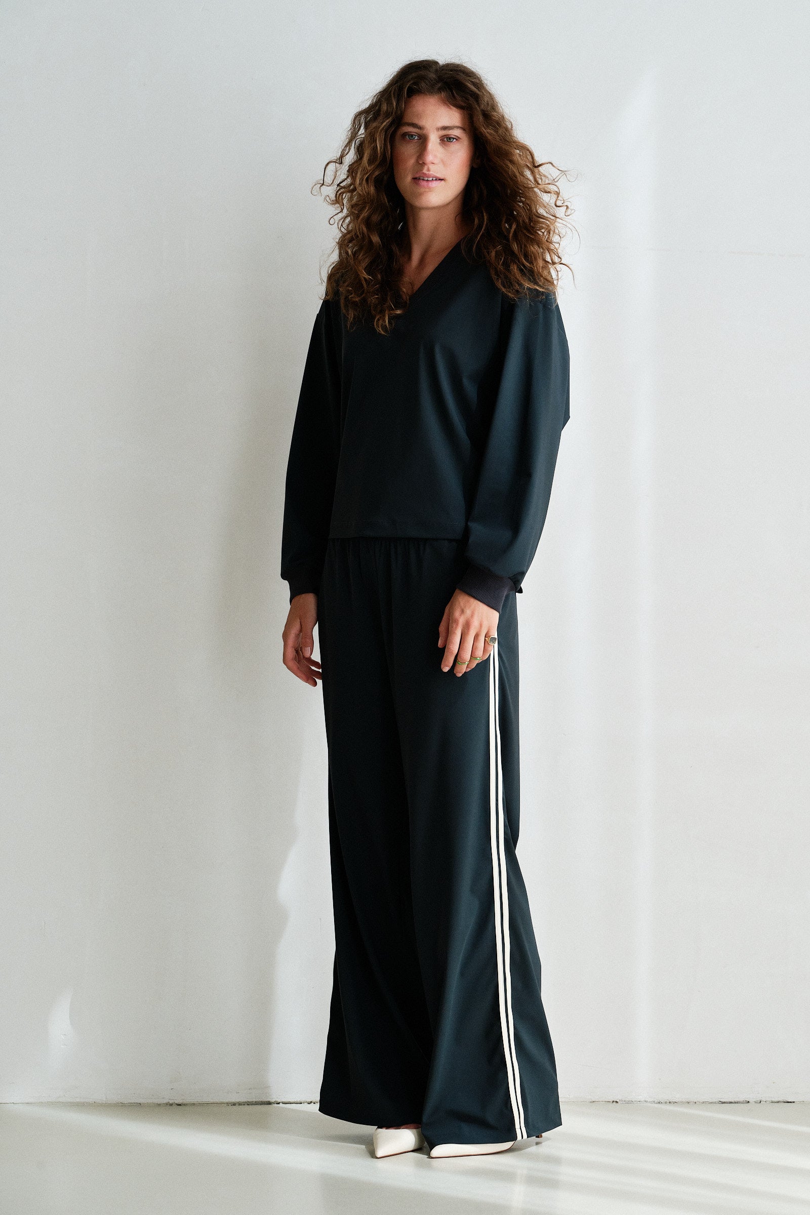 TROUSERS  (W26F1942) ANTRA - ECRU