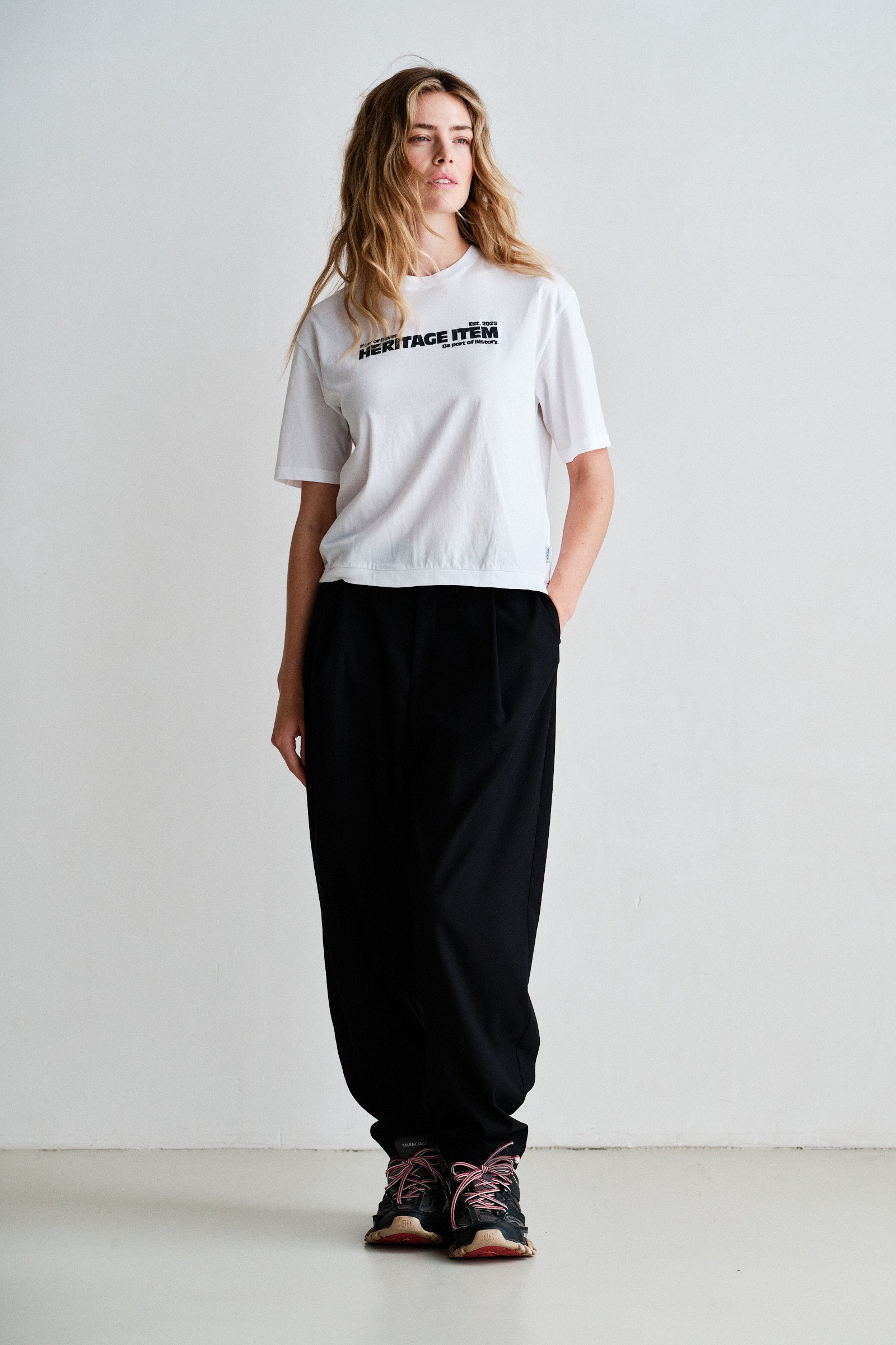 TROUSERS (W26N1760) BLACK