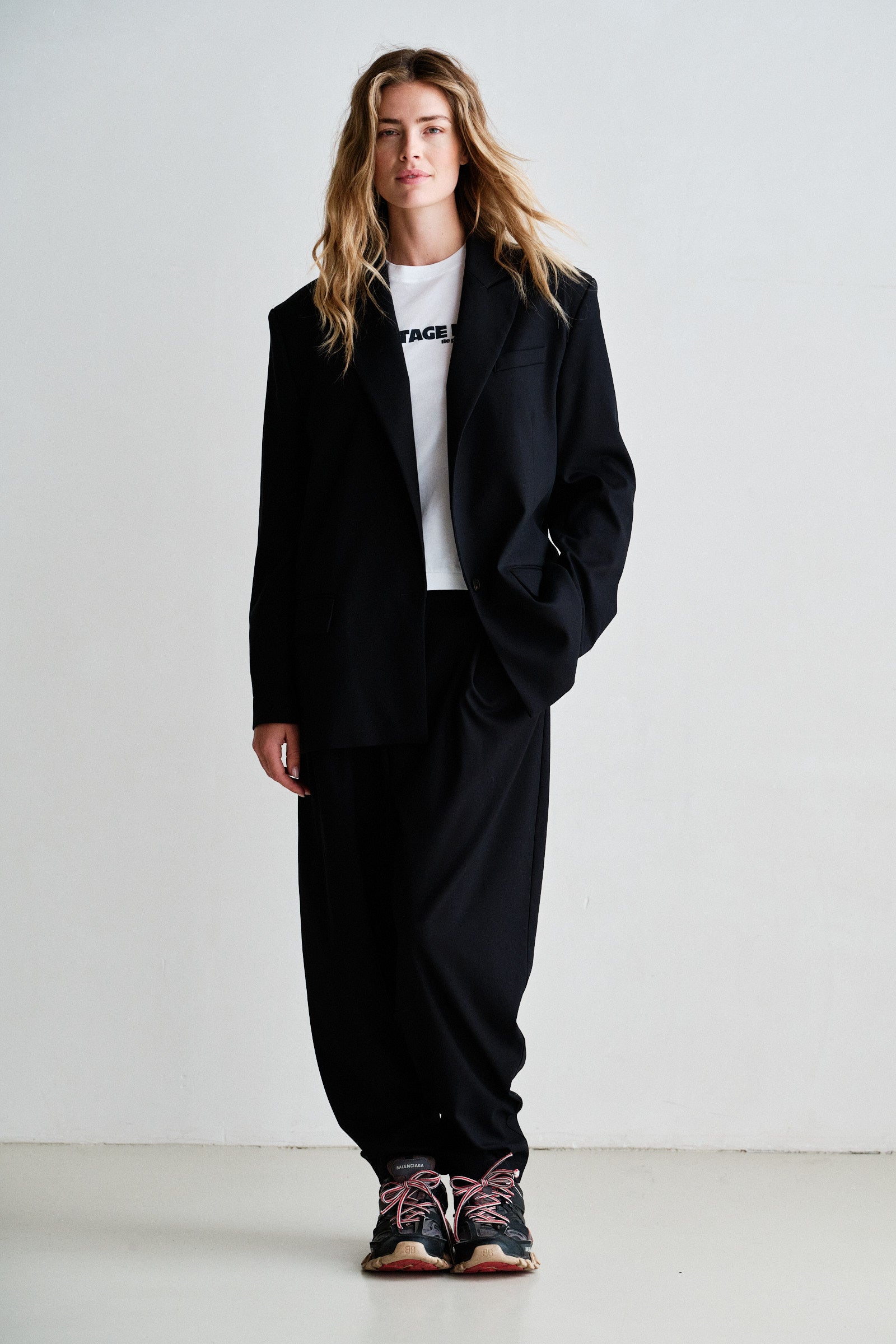 TROUSERS (W26N1760) BLACK
