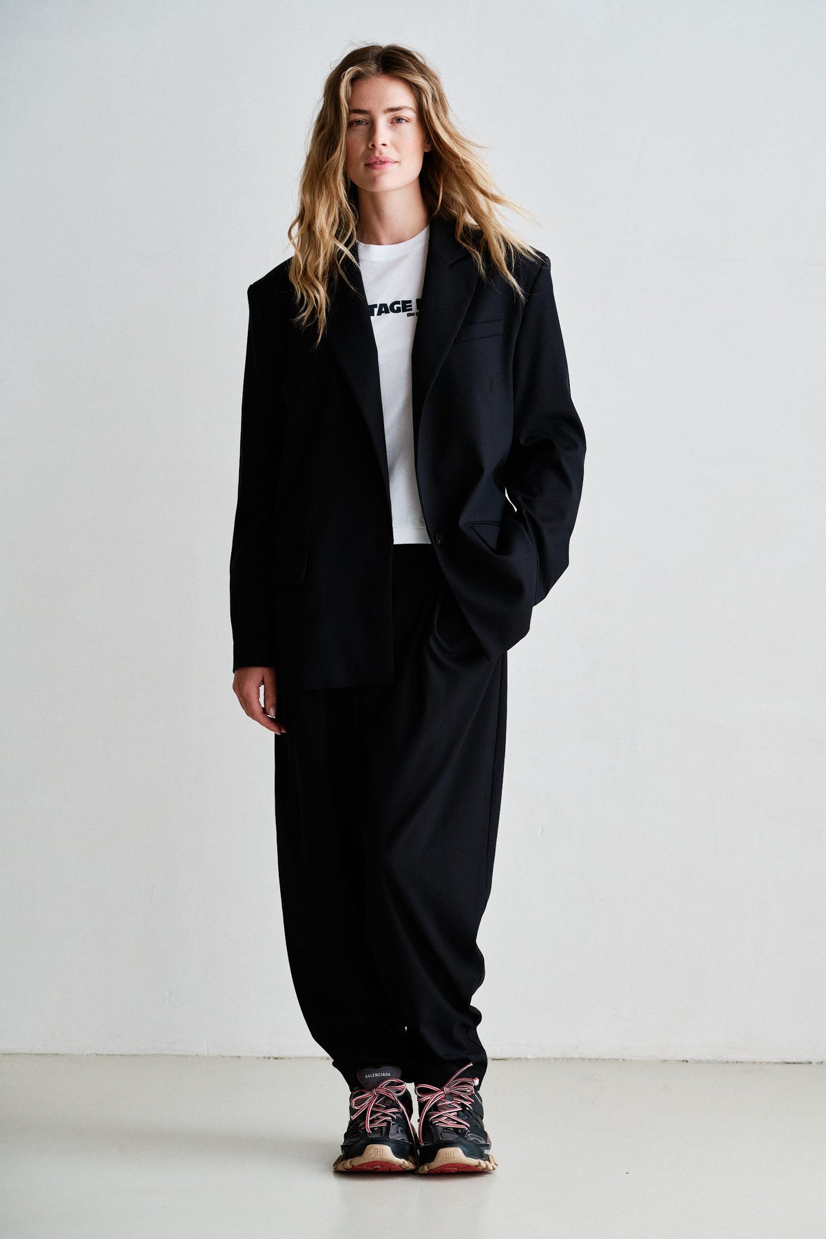 TROUSERS (W26N1761) BLACK