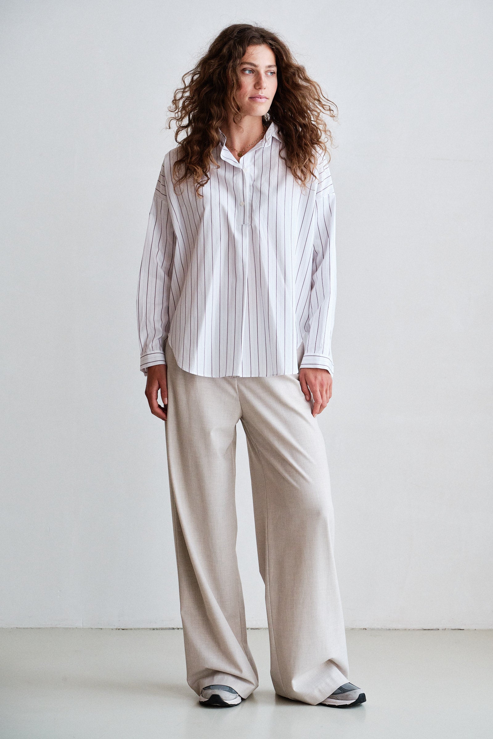 BLOUSE (W26N1810) WHITE - AUBERGINE STRIPE