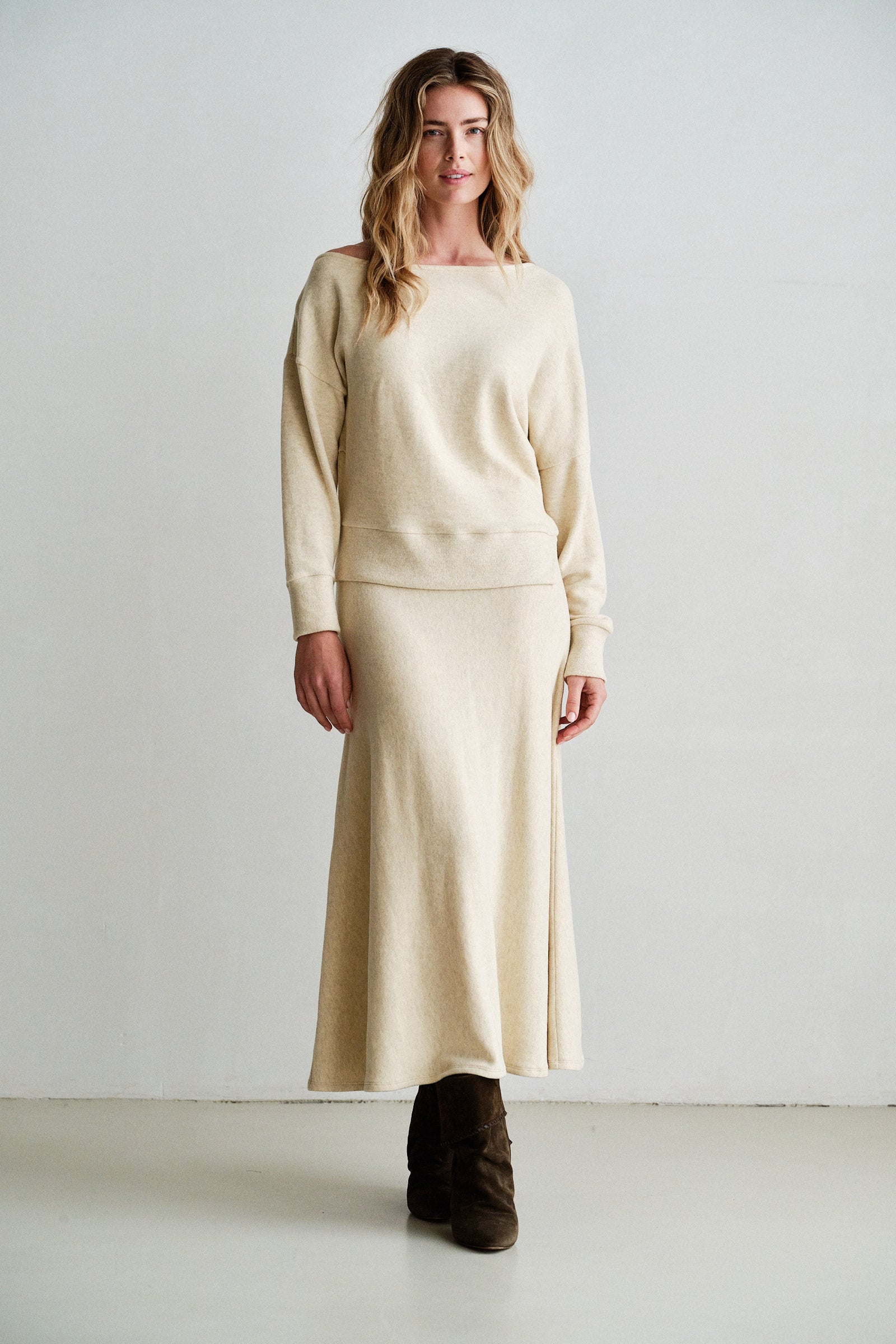 SKIRT (W26T1301) ECRU