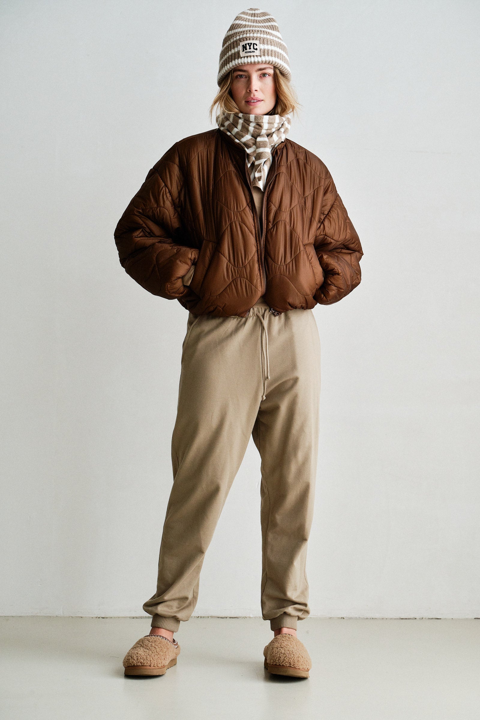 TROUSERS (W26T1312) DESSERT