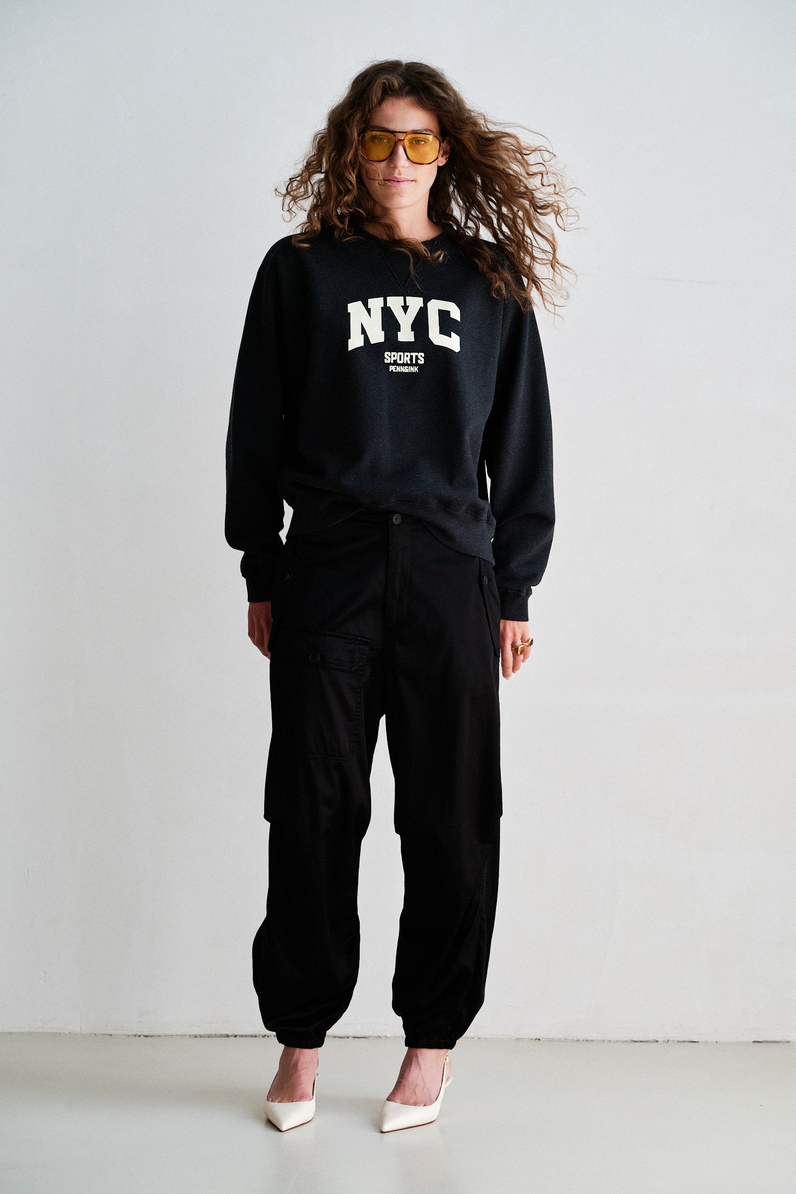 TROUSERS (W26Z898) BLACK