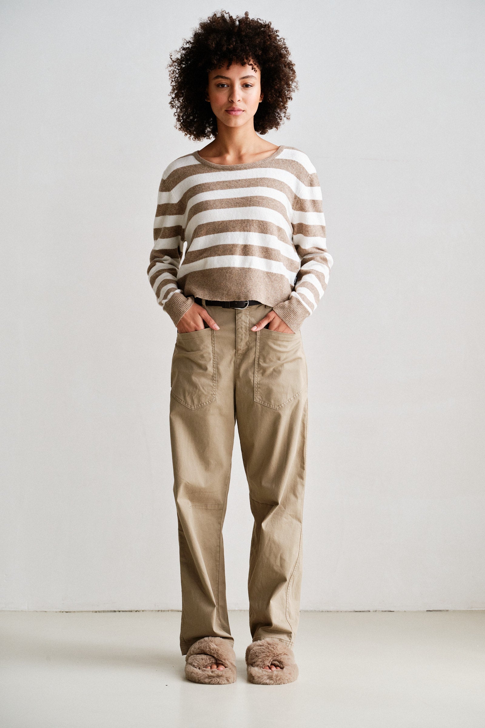 TROUSERS (W26Z902) DESSERT