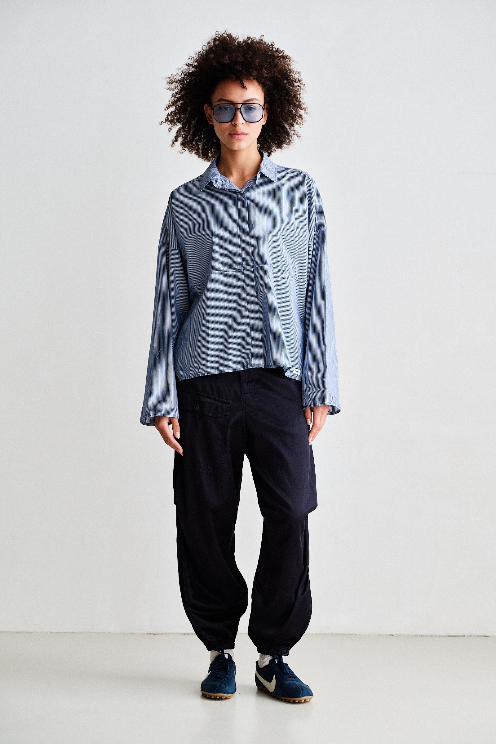 BLOUSE (W26Z908) BLUE STRIPE