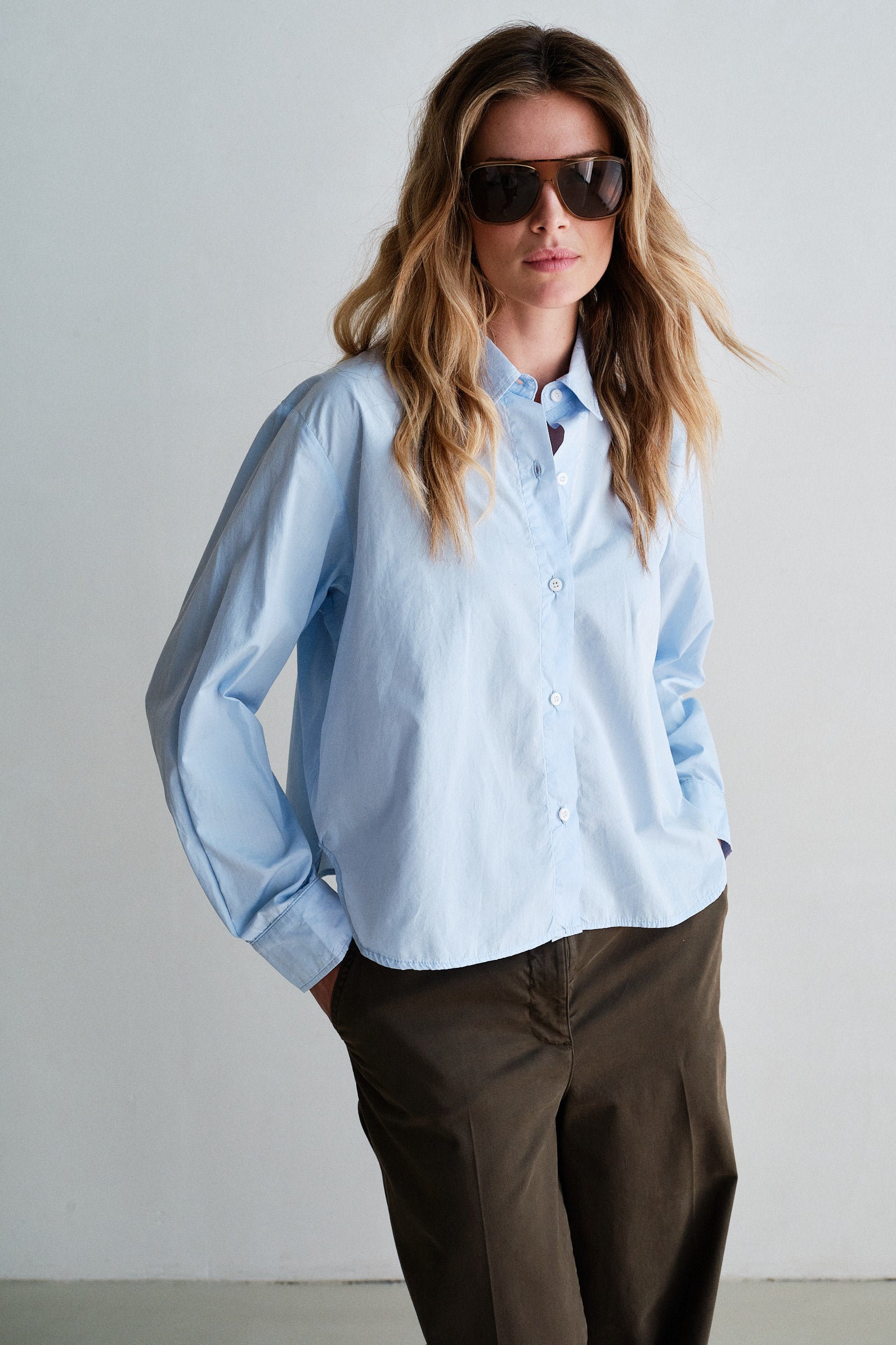 BLOUSE (W26Z913) LIGHT BLUE