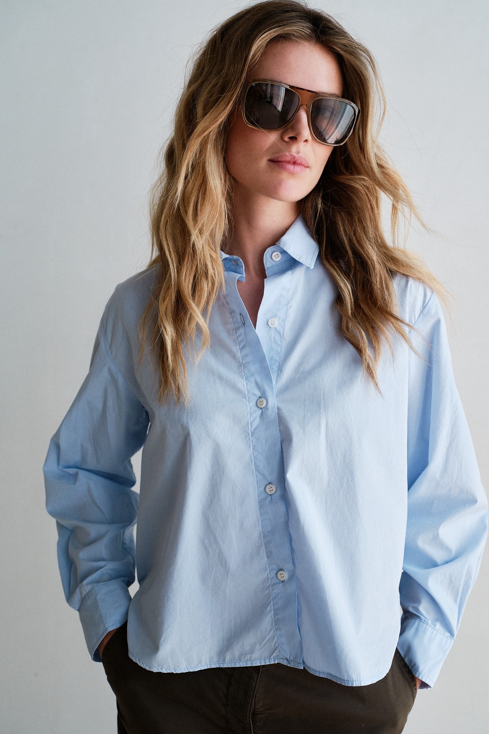 BLOUSE (W26Z913) LIGHT BLUE