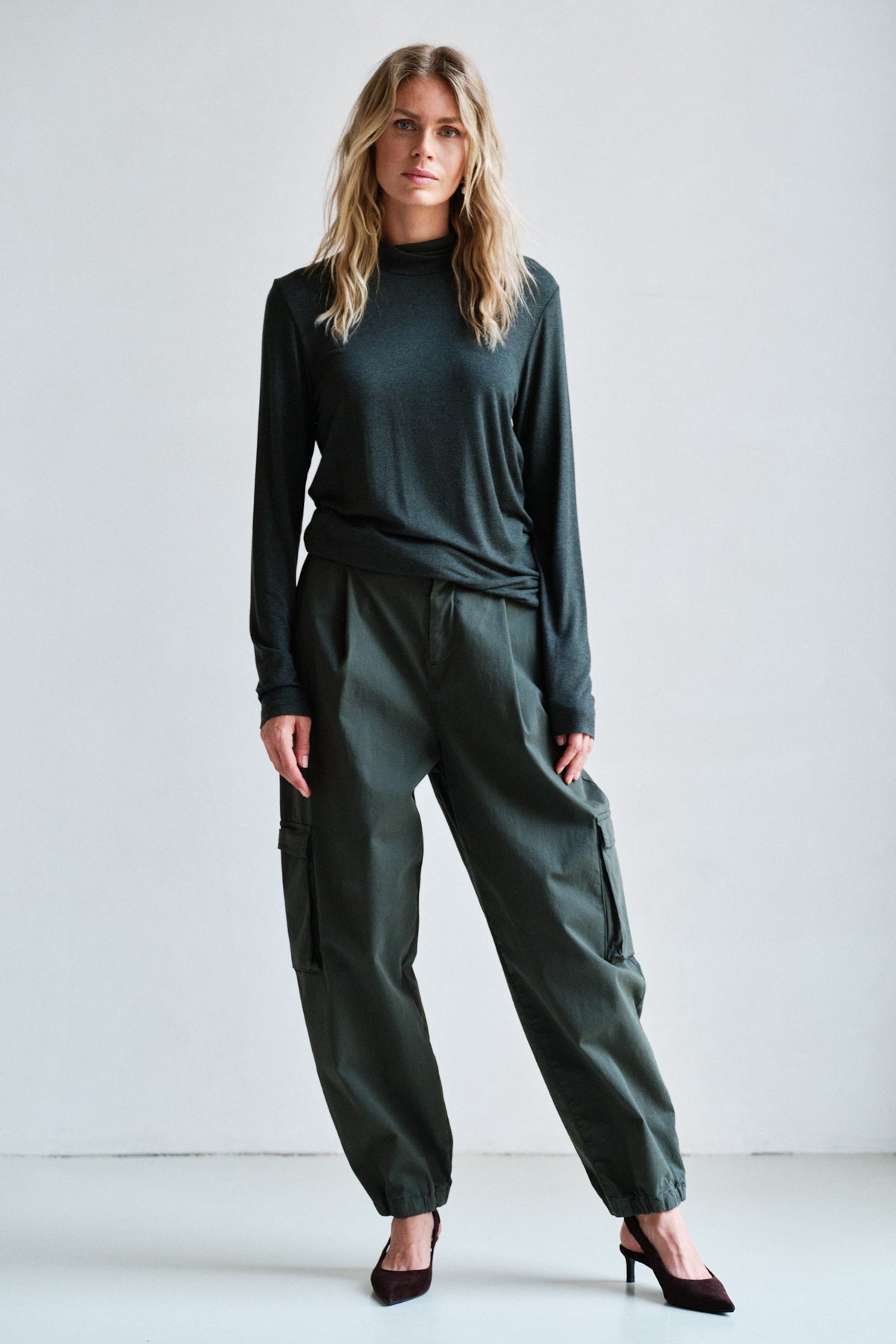 TROUSERS (W26Z929LTD) PEAT