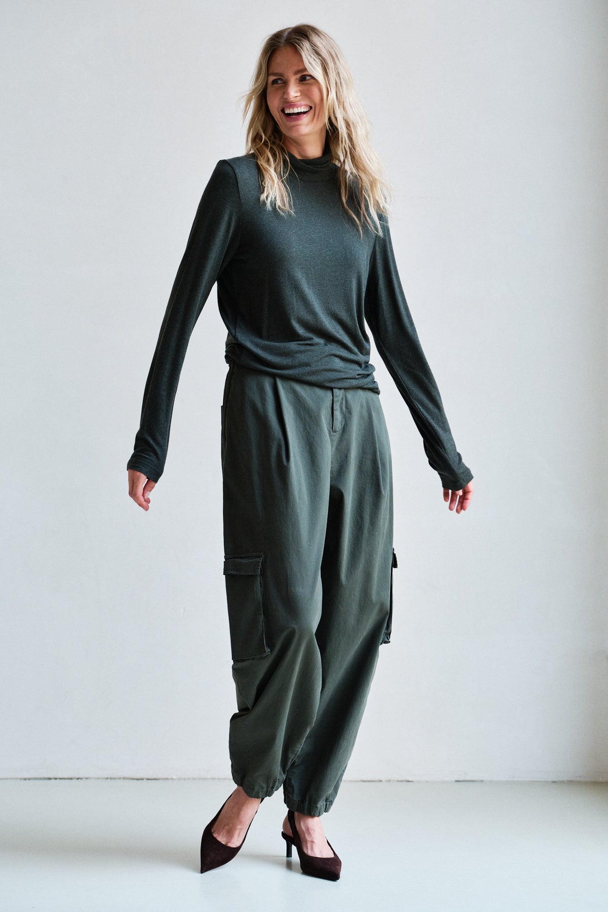 TROUSERS (W26Z929LTD) PEAT